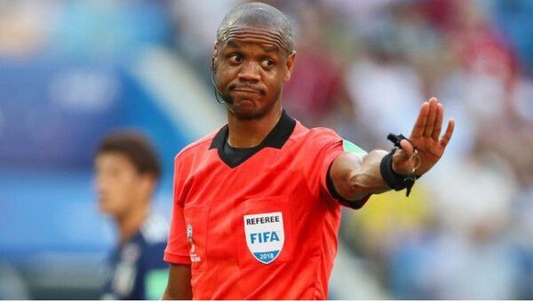 En la Copa de África, el árbitro pitó dos  veces el final antes de tiempo - Fútbol - ABC Color