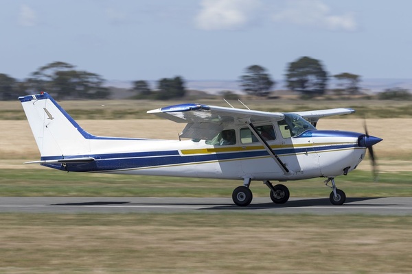 Alto Paraná: Policía sospecha que avioneta fue roba por grupo de narcotraficantes
