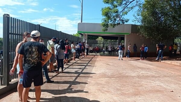 Variante ómicron provoca record de testeos y positivos en Alto Paraná | Noticias Paraguay