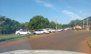 Taxistas piden mayor seguridad tras violento asalto a uno de ellos