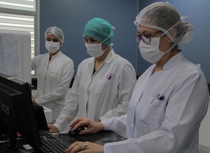 El 75% de los testeos de covid de las últimas semanas se analizaron en laboratorios del Ministerio de Salud - .::Agencia IP::.