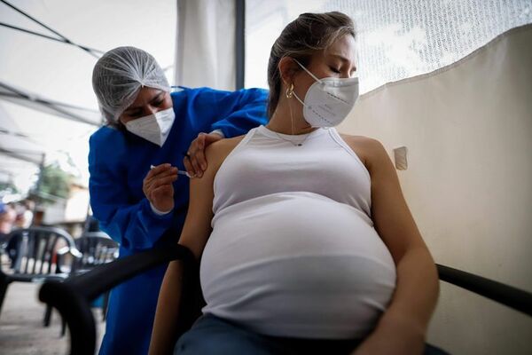 Covid conlleva más riesgos al final del embarazo - Ciencia - ABC Color