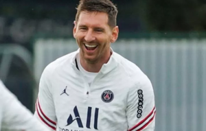 Lionel Messi superó a Mbappé como el futbolista más popular en Francia