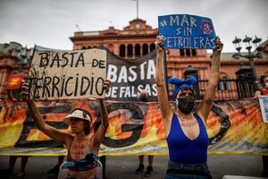 Organizaciones van a la Justicia contra una exploración offshore en Argentina - MarketData