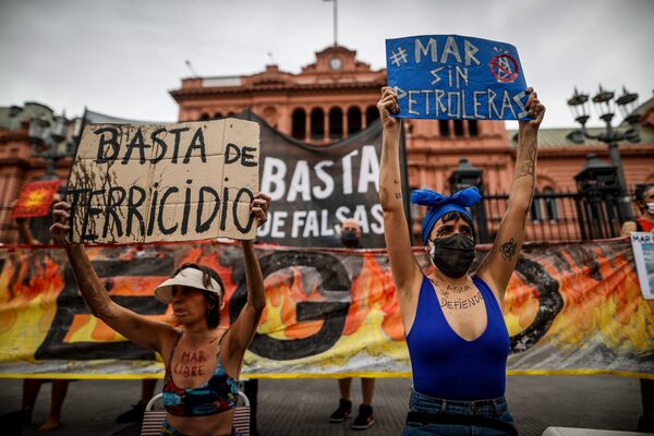 Organizaciones van a la Justicia contra una exploración offshore en Argentina - MarketData