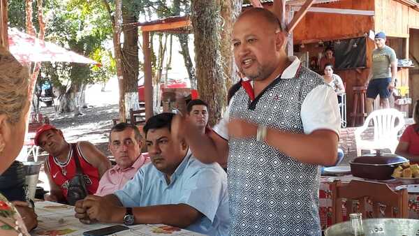 TITO VERGARA SE REÚNE CON DIRIGENTES DEL NORDESTE - Itapúa Noticias