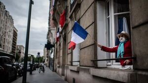 En Francia aprueban pase sanitario que exige estar vacunado contra el coronavirus para acceder a lugares públicos - ADN Digital