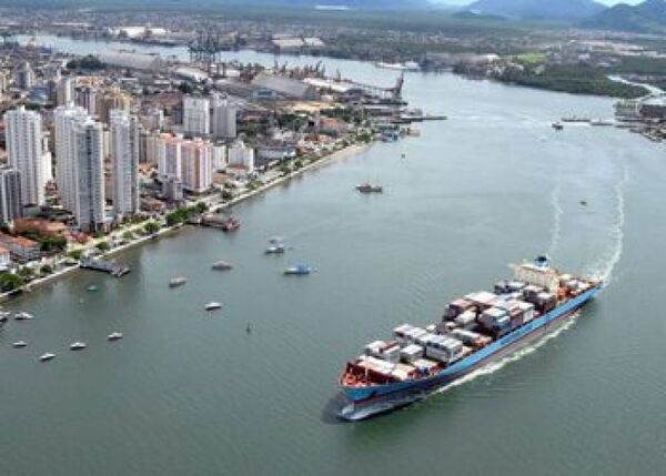 Cómo el puerto de Santos en Brasil llegó a ser el centro mundial de negocios de cocaína