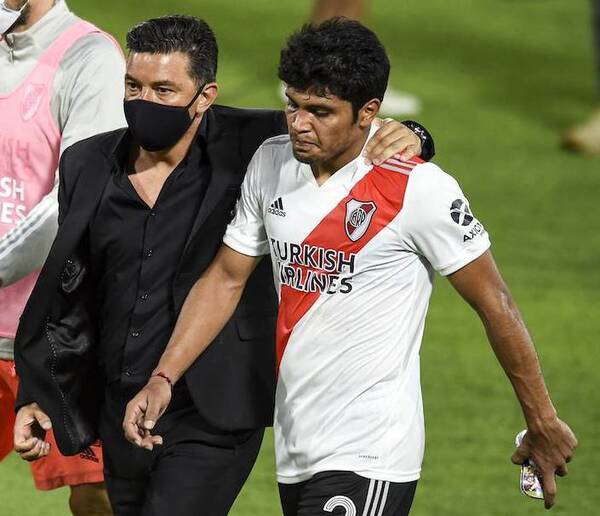 Crónica / Dos poderosos de Italia sondean a Robert Rojas que brilla en River Plate