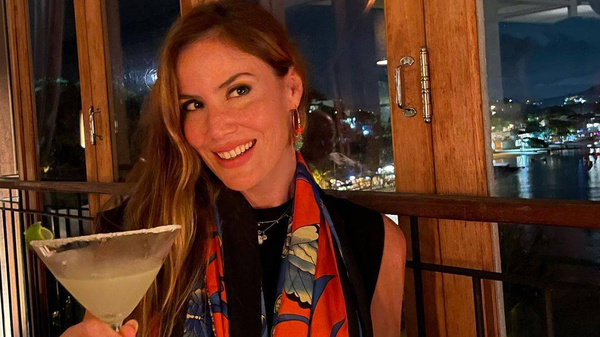 Crónica / Lourdes Arévalos, al llegar a sus 38 años, recuerda qué le divertía más en sus cumples