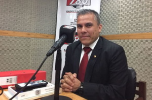 Apoderado de la ANR afirma que siguen los "arreos" para apoyar a Hugo Velazquez - Megacadena — Últimas Noticias de Paraguay