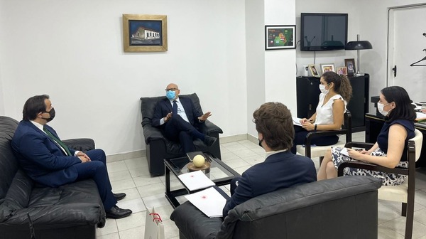 Viceministro y embajador de Turquía repasaron temas que conforman la agenda bilateral - .::Agencia IP::.