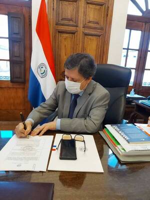 Crónica / Euclides superó al virus: "Ohoma ko mbore koa" tiró