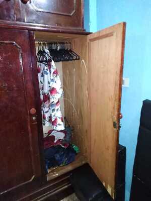 Hurtan 50 camisetas deportivas de la casa de un árbitro en CDE - La Clave