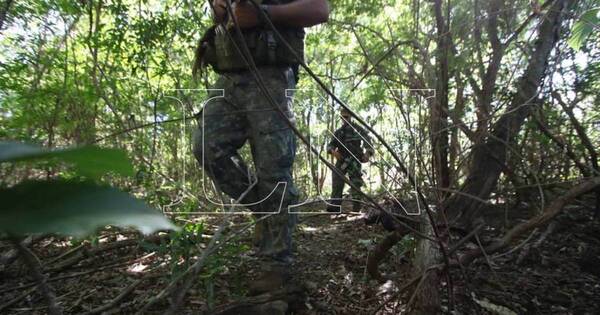 La Nación / Hallan panfletos en Horqueta de supuestos criminales del grupo EML