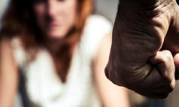 De 20mil llamadas al SOS Mujer, más de 9mil son por violencia - OviedoPress
