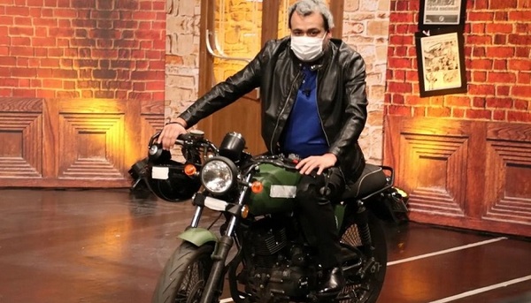 "Narito" ingresó en motocicleta a "Polémica en el bar" - Teleshow