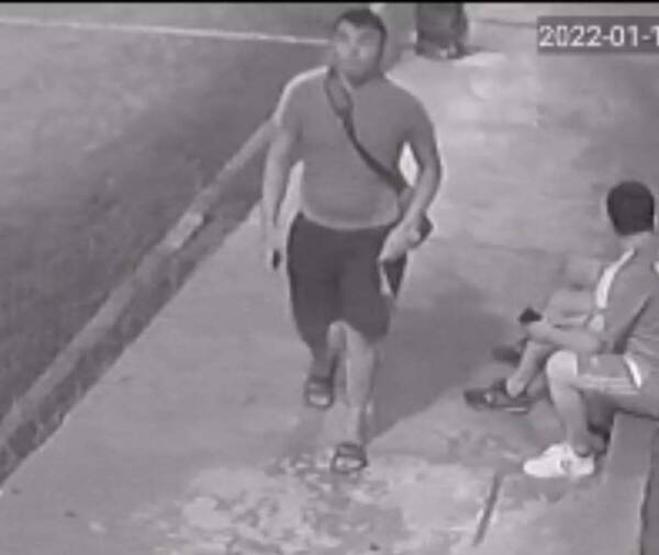 Crónica / Buscan a "mondahá" de las canchas