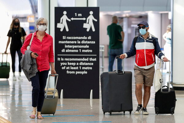 El transporte aéreo de pasajeros sufre un nuevo revés por ómicron