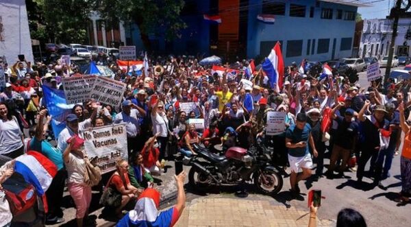 SPP condena ataque de antivacunas propiciado por el diputado Brítez y el Dr. Víctor Villa