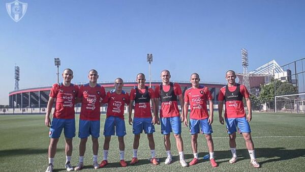 Cerro Porteño suma a siete juveniles a la pretemporada