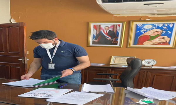 Gobernación de Caazapá fue allanada por la fiscalía – Prensa 5