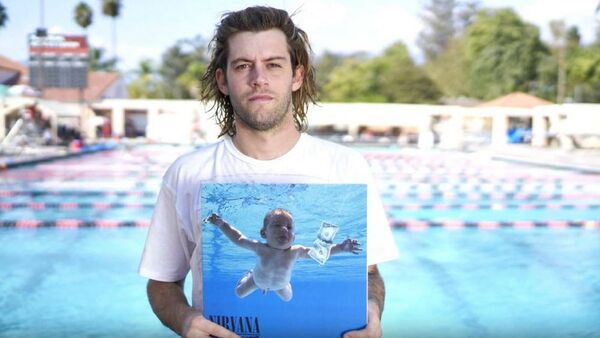 El bebé del álbum “Nevermind” de Nirvana presenta una nueva demanda