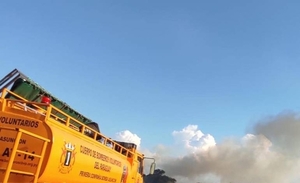 Diario HOY | Ordenan acuartelamiento de bomberos por los incendios forestales