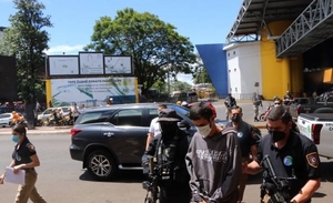 Diario HOY | Expulsan del país a brasileño con orden de captura por matar a un militar