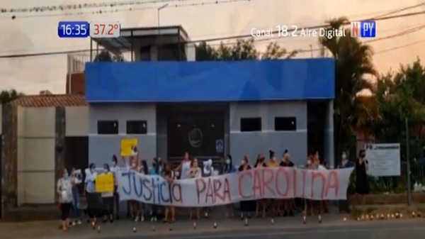 Familiares de docente muerta por presunta negligencia piden celeridad en la investigación | Noticias Paraguay