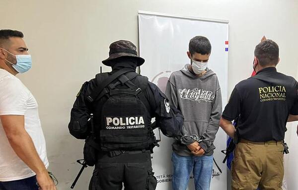 Expulsan a brasileño buscado por el crimen de un efectivo militar