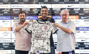 Diario HOY | Paulinho regresa al Corinthians después de ocho años