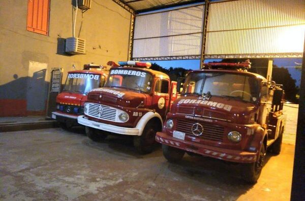 Bomberos de Presidente Franco, afectados por falta de recursos - ABC en el Este - ABC Color
