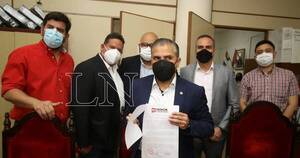 La Nación / Honor Colorado ayer inscribió candidatos para internas de ANR
