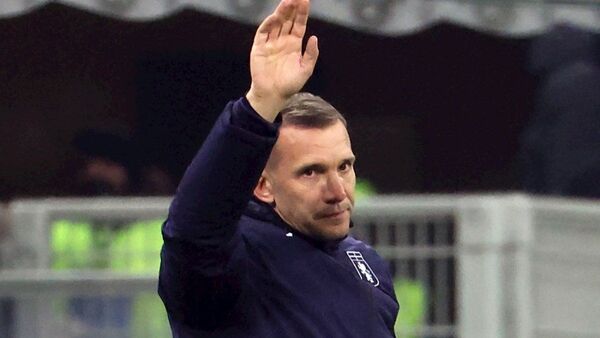 El Génova despide a Shevchenko