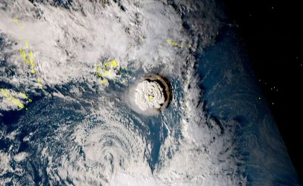 Emiten alerta de tsunami en costa oriental de Japón tras la erupción en Tonga - Mundo - ABC Color