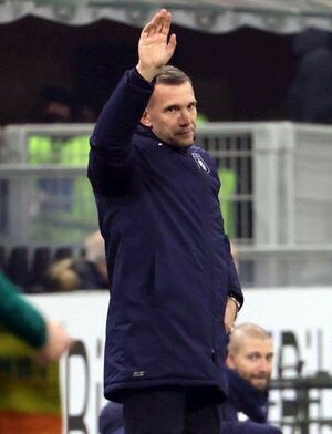 El Génova despide a Shevchenko