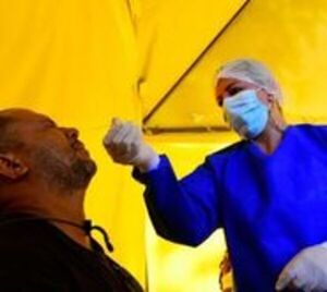 Coronavirus se cobra la vida de 15 personas este sábado, según salud - Paraguay.com