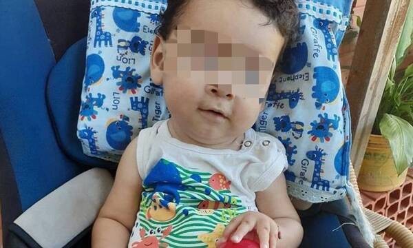 Crónica / Rifan su casa y su auto para comprar medicamento para su hijito