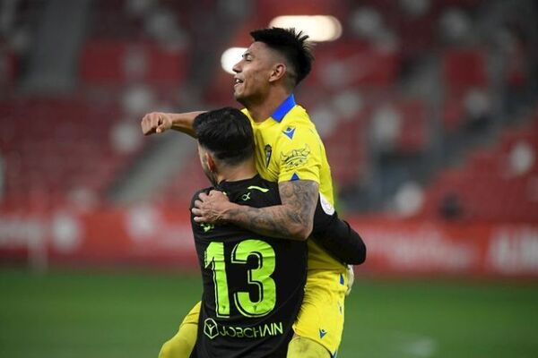 El Cádiz de Santiago Arzamendia avanza en la Copa del Rey