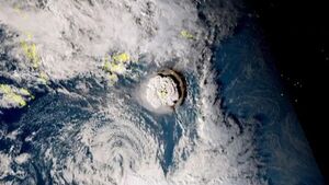 Un tsunami golpeó a Japón tras la erupción del volcán en Tonga