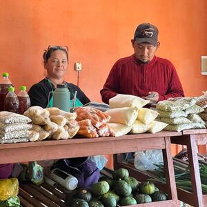Mesas nepomucenas recibieron alimentos saludables - El Independiente