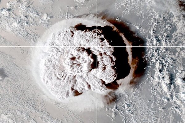 Erupción del volcán Tonga: 20 barcos volcados y 210.000 personas evacuadas tras tsunamis - Megacadena — Últimas Noticias de Paraguay