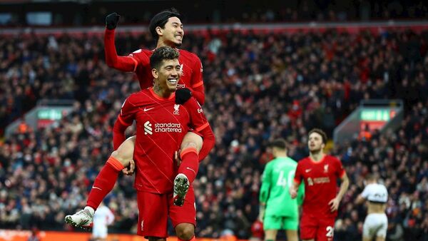 El Liverpool renace y asalta el segundo puesto