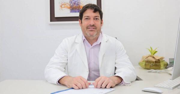 La Nación / Médico pide vacunarse “en nombre de los que no pudieron despertar” a causa del COVID