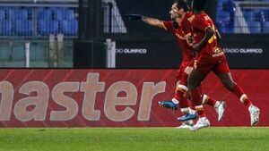 Roma supera por la mínima al Cagliari