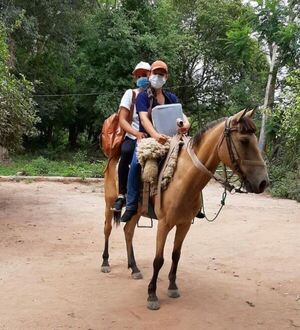 Personal de salud emplea todos los medios posibles para llevar vacunación a las comunidades