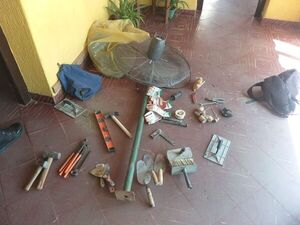 Sorprenden a ladrones hurtando en construcción y demoran a uno de ellos - Nacionales - ABC Color