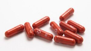 Alta demanda de pastilla para tratar  Covid-19  en las farmacias