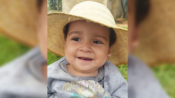 Sortean su casa por remedio para su hijo